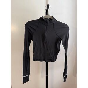 Lululemon Ribbed Cropped Half-Zip / Size 0 / Black